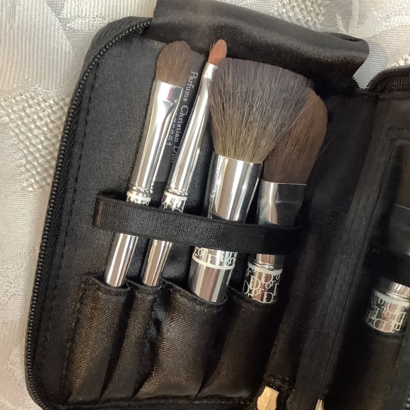 Dior Makeup Brush Set Wallet w Mirror - Picture 3 of 11